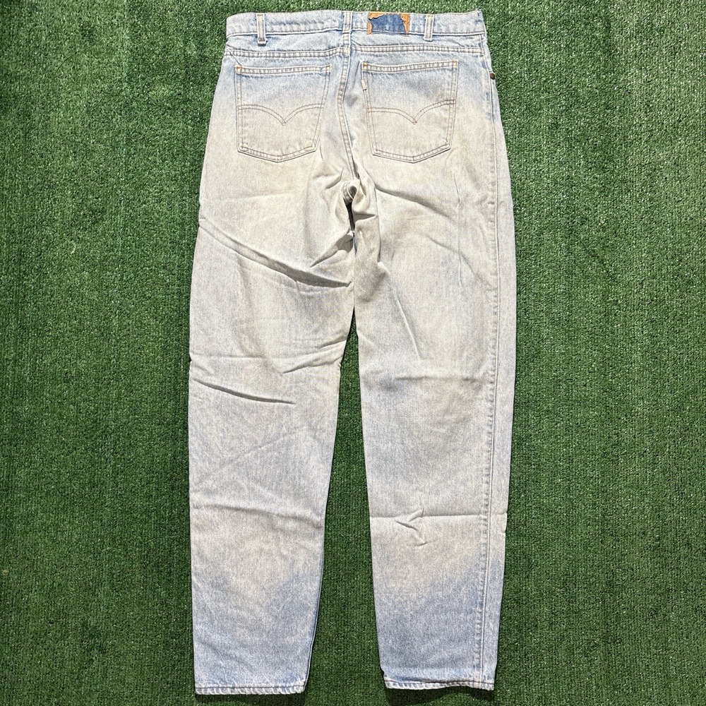 Vintage Levi's 550 Silver Tab Tapered Light Wash Denim Jeans Size 34X32 - Picture 2 of 5
